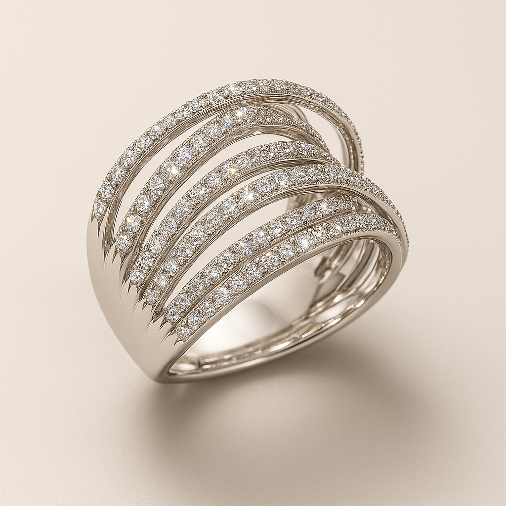 Elegant Zirconia Vintage Ring in Silver