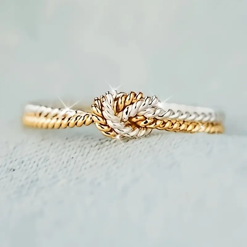 Vintage-Style Knotted Statement Ring in Gold and Silver