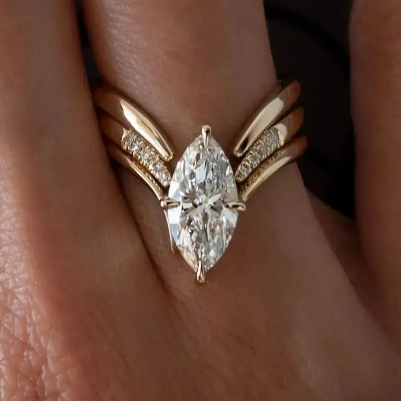 Romantic Crown Statement Ring in Gold