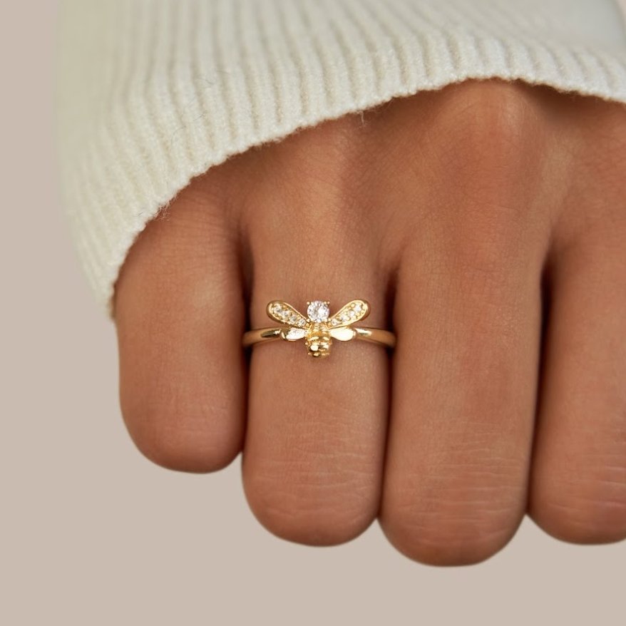 Laila crystal gold bee ring 324719