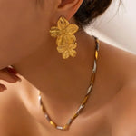 Load image into Gallery viewer, Layered Hibiscus Flower Floral Earrings
