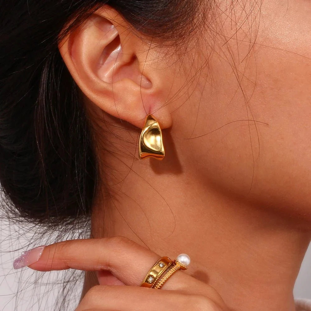 Melting abstract dainty earrings 687608