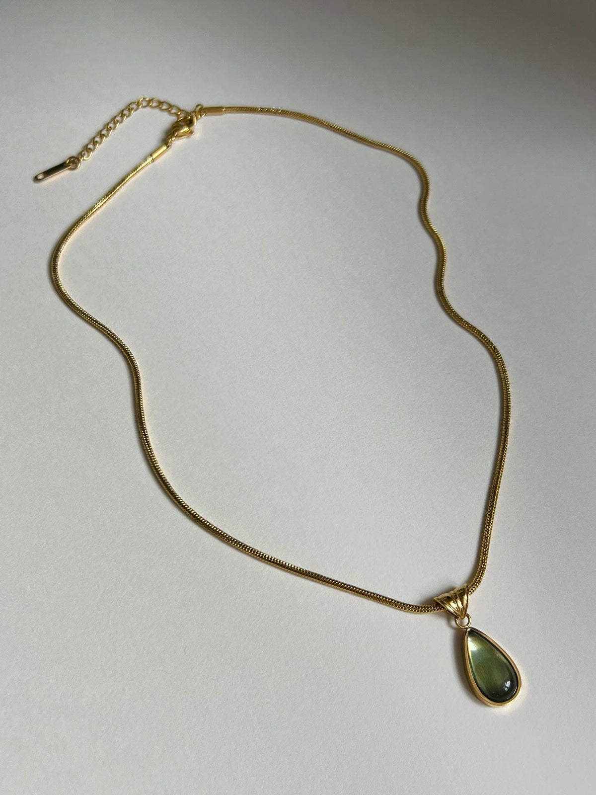 Mermaid green teardrop gold necklace