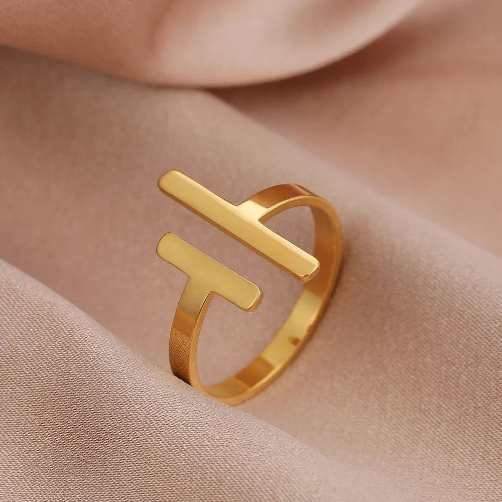 Minimal Adjustable Asymmetric Open Bar Ring