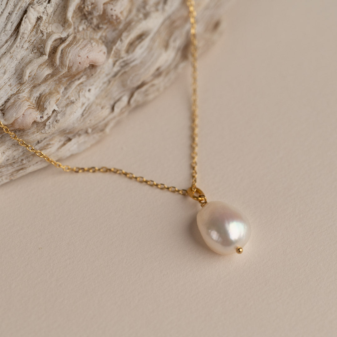 Gold Pearl Necklace Iridescent Pearl Pendant
