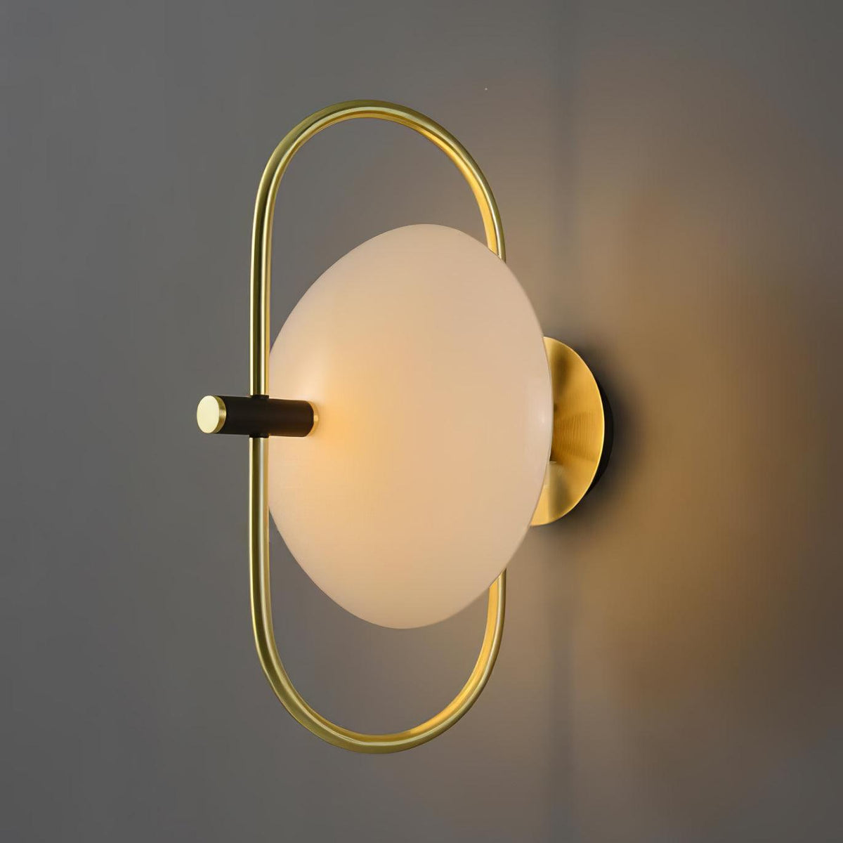 Nøordka Light Bespoke Wall Light Fixture ∅ 11″ x H 15.7″ / Dia 28cm x H 40cm / Gold &amp; White glass Thick Glass Half Circle Brass Finish Wall Lamp