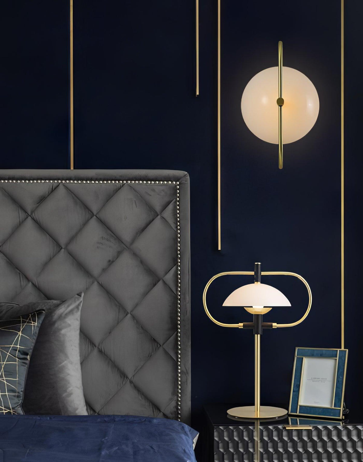 Nøordka Light Bespoke Wall Light Fixture ∅ 11″ x H 15.7″ / Dia 28cm x H 40cm / Gold &amp; White glass Thick Glass Half Circle Brass Finish Wall Lamp