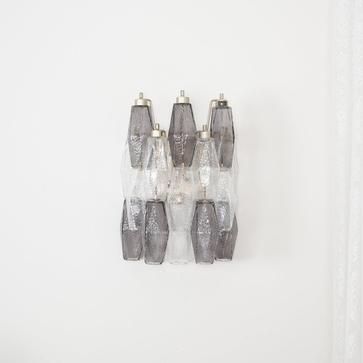 Nøordka Light Bespoke Wall Light Fixture ∅ 15.7″ x H 15″ / Smoke Grey &amp; Clear Rhombus Artisan Handblown Glass Wall Lamp