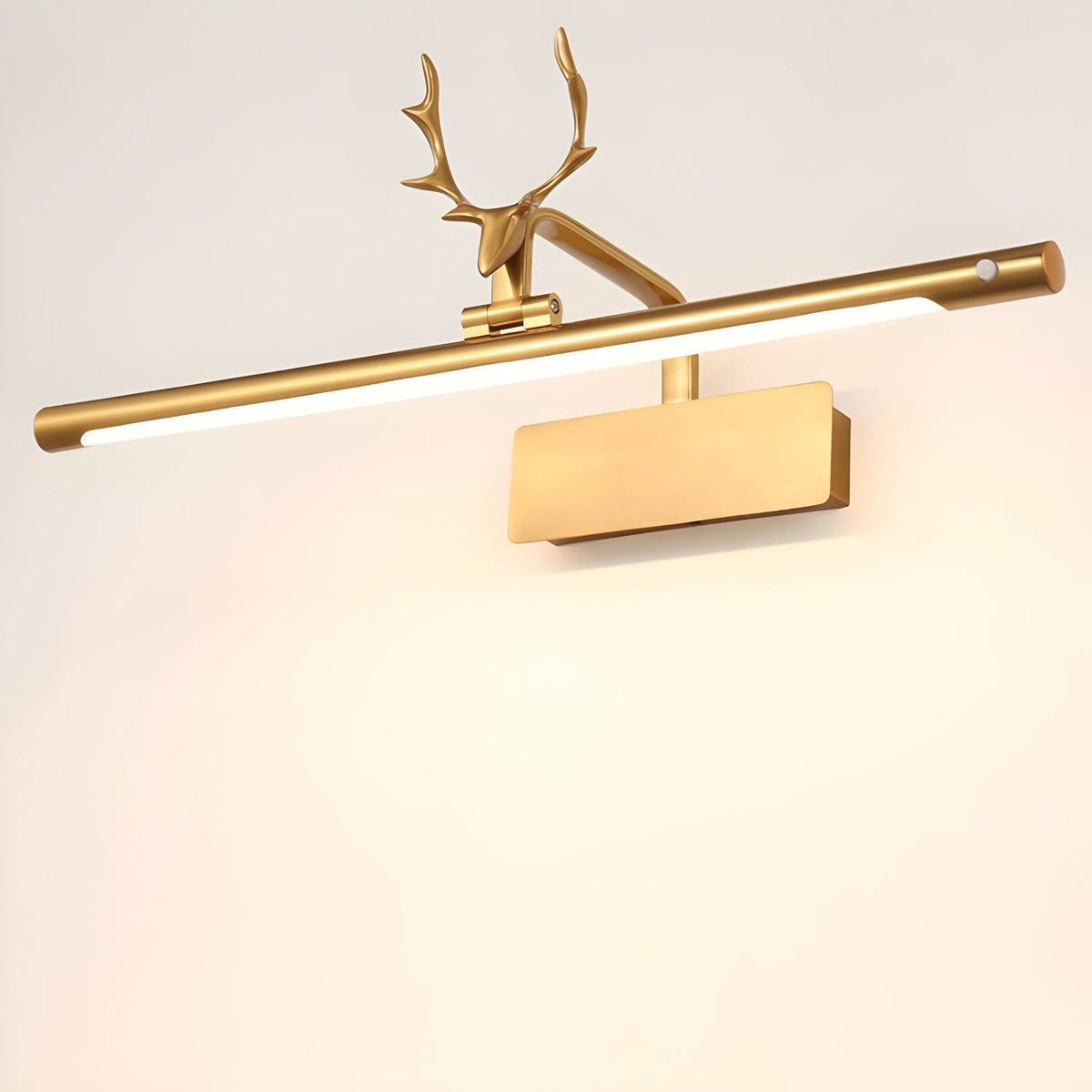 Nøordka Light Bespoke Wall Light Fixture ∅ 15.7″ x H 8.7″ / Gold / Warm Light Stag Horn Handcrafted Antique Brass Finish Wall Light