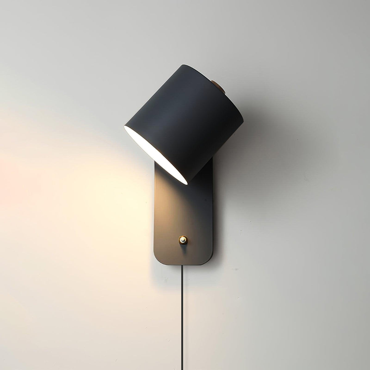 Nøordka Light Bespoke Wall Light Fixture ∅ 5.1″ x H 11.8″ / Dia 13cm x H 30cm / Black / US Plug Cylinder Scandinavian Inspired Wall Sconce