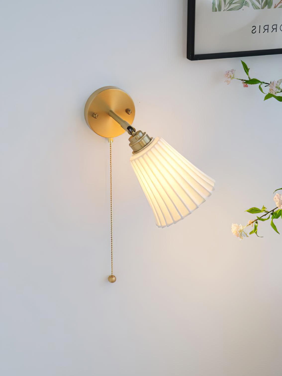 Nøordka Light Bespoke Wall Light Fixture ∅ 5.5″ x H 9.8″ / Dia 14cm x H 25cm / Brass &amp; White Ceramic Trumpet Ceramic Polished Brass Wall Light