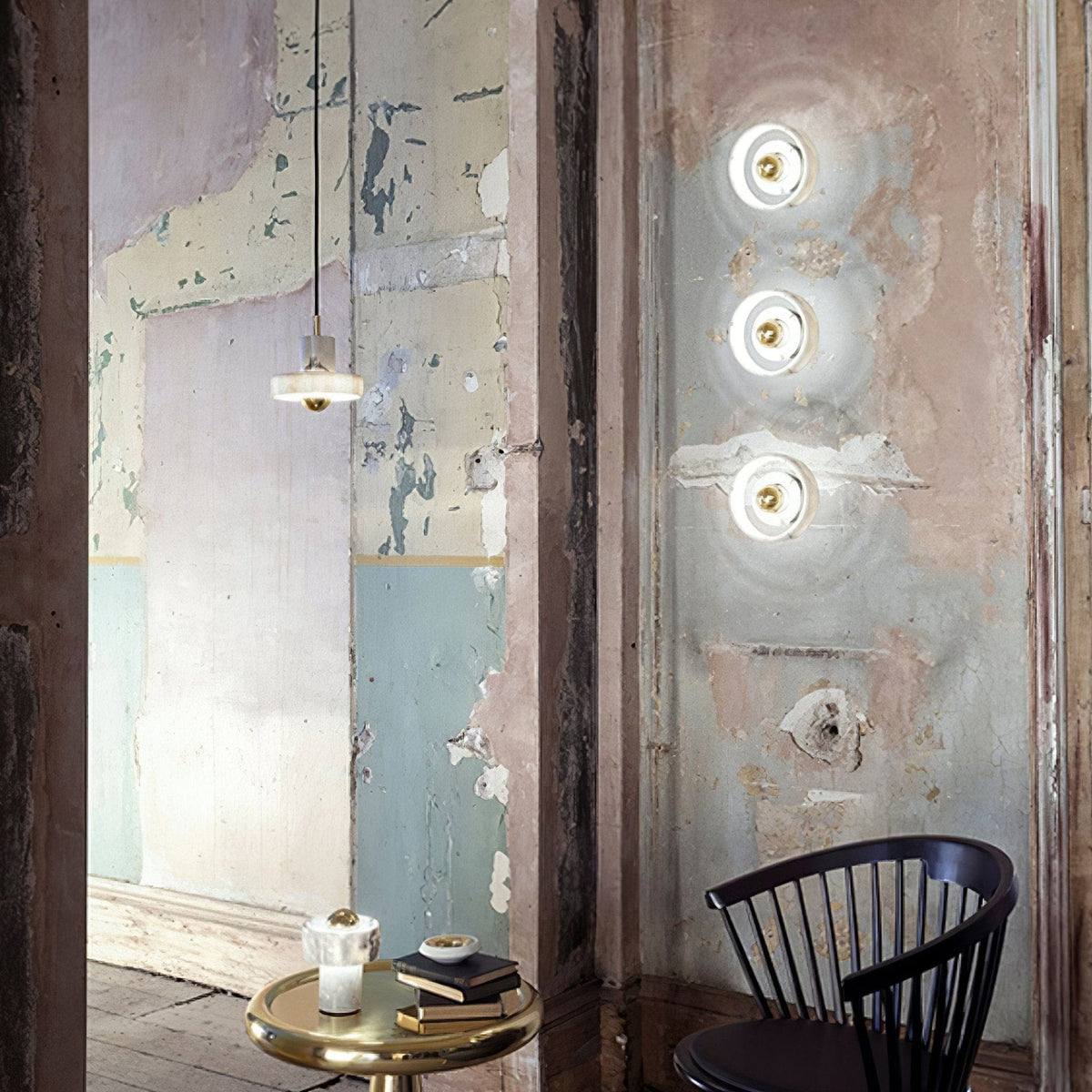 Nøordka Light Bespoke Wall Light Fixture ∅ 7.1″ x H 4.3″ / Gold &amp; White / Warm Light Marble Concentric Disc Contemporary Wall Lamp