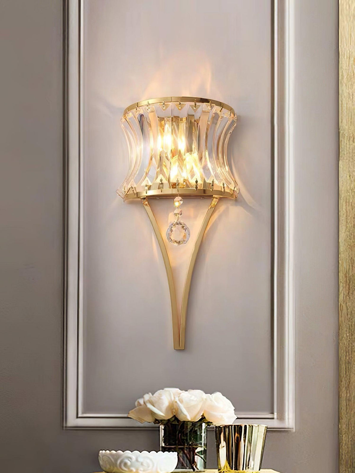 Nøordka Light Bespoke Wall Light Fixture ∅ 7.9″ x H 16.9″ / Dia 20cm x H 43cm / Gold+Clear Arc Crystal Glass Contemporary Wall Sconce