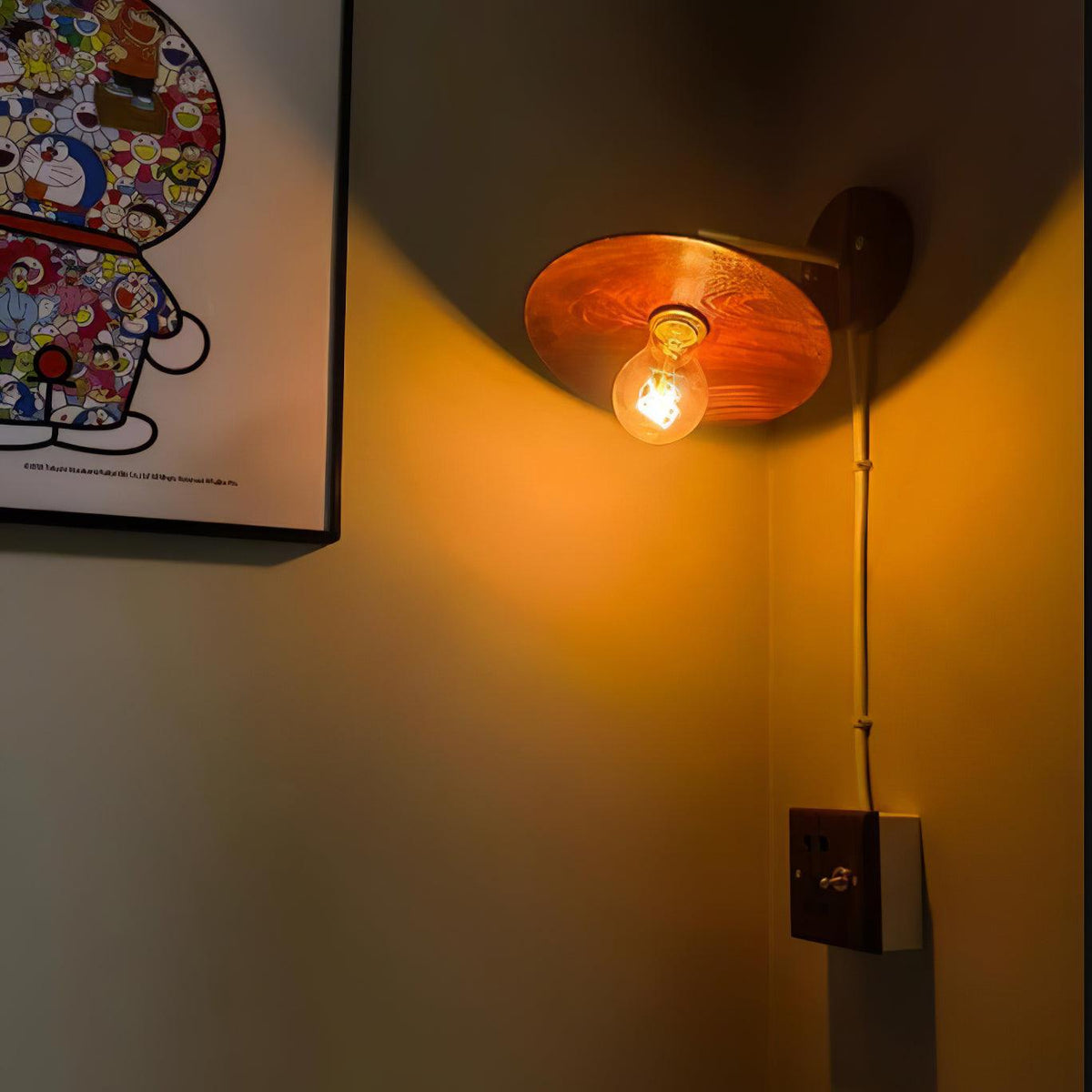 Nøordka Light Bespoke Wall Light Fixture ∅ 7.9″ x H 7.5″ / Dia 20cm x H 19cm / Brass &amp; Walnut Walnut Flared Classic Elegance Wall Light