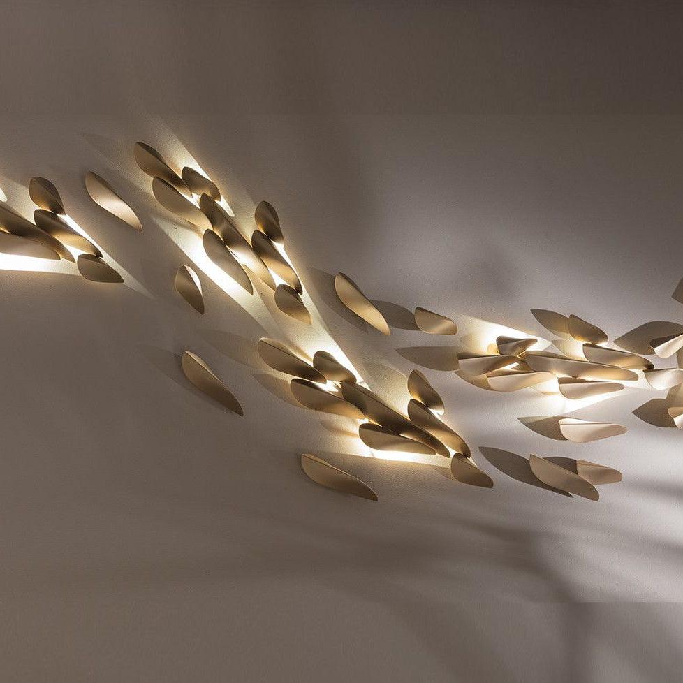 Nøordka Light Bespoke Wall Light Fixture Asymmetrical Metal Brass Finish Wall Lamp