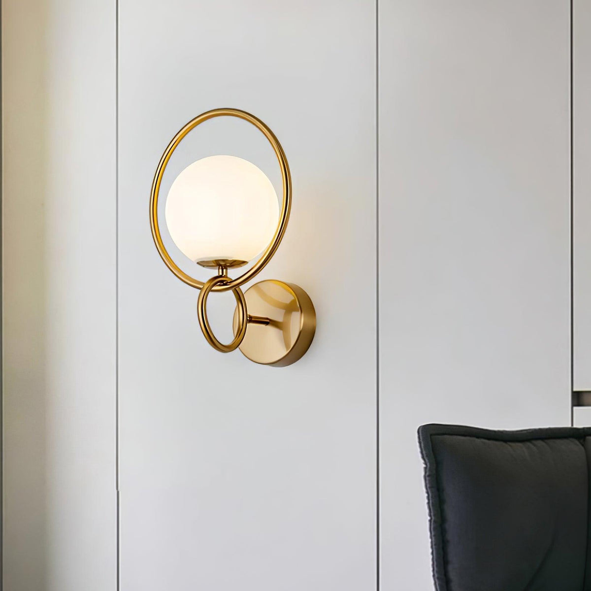 Nøordka Light Bespoke Wall Light Fixture Circle Contemporary Brass Finish Wall Lamp