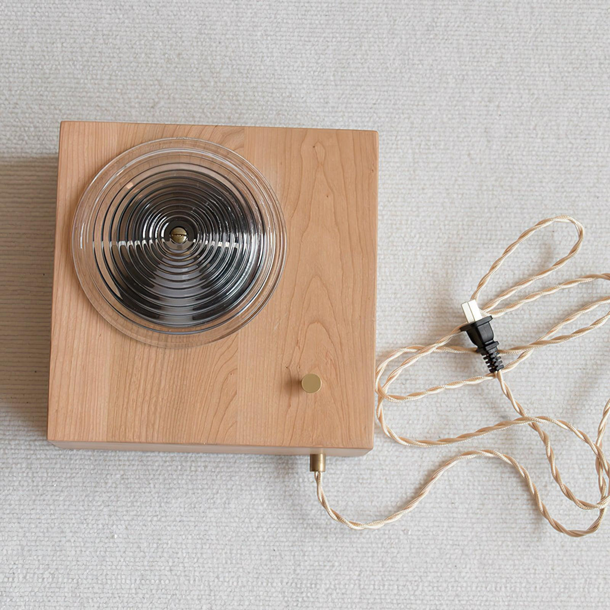 Nøordka Light Bespoke Wall Light Fixture Circular Glass Vintage Inspired Wall Sconce