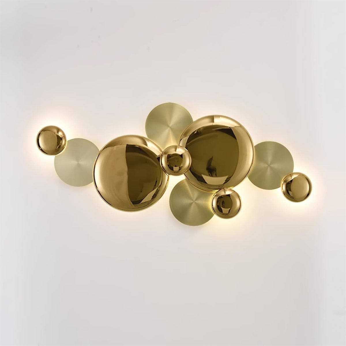 Nøordka Light Bespoke Wall Light Fixture Curved Copper Tube Contemporary Wall Lamp