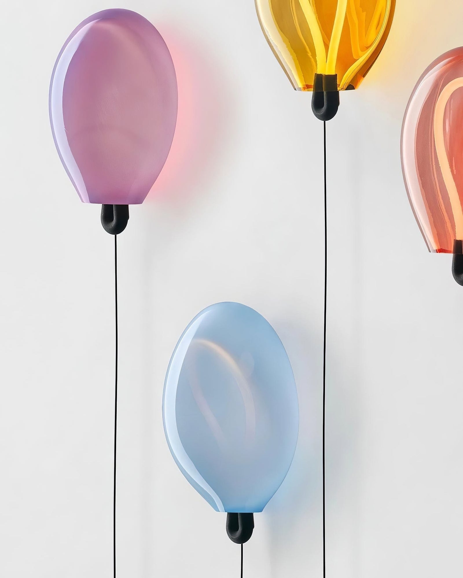 Nøordka Light Bespoke Wall Light Fixture Delicate Bubble Glass Contemporary Wall Light