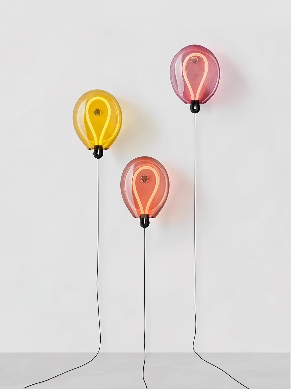 Nøordka Light Bespoke Wall Light Fixture Delicate Bubble Glass Contemporary Wall Light