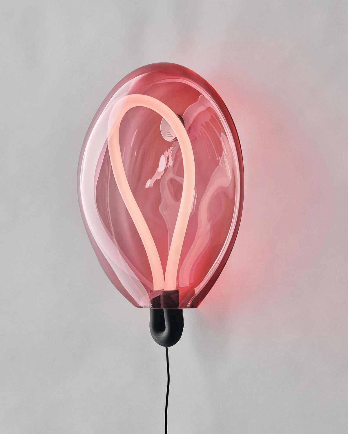 Nøordka Light Bespoke Wall Light Fixture Delicate Bubble Glass Contemporary Wall Light