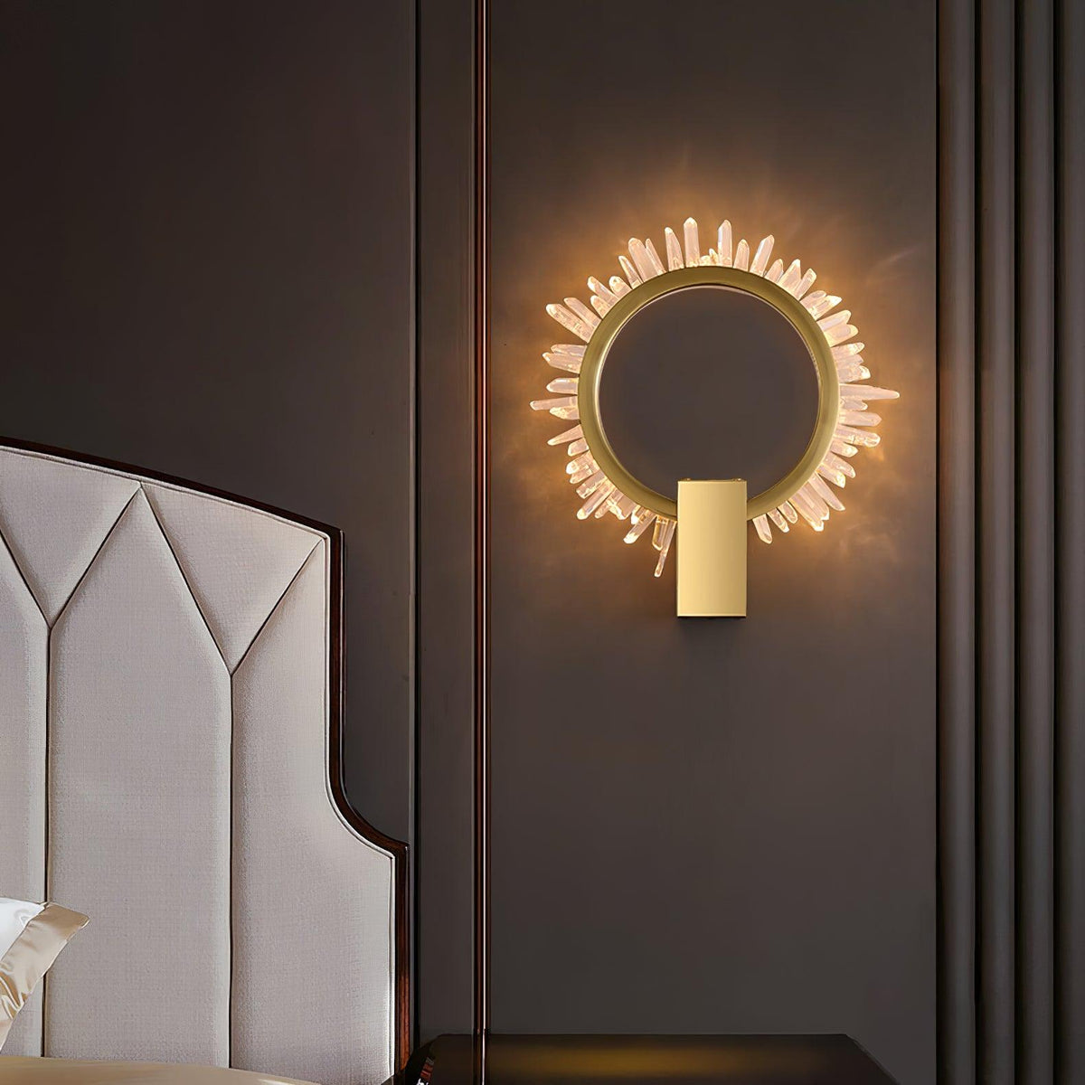 Nøordka Light Bespoke Wall Light Fixture Faceted Crystal Contemporary Luxe Wall Lamp