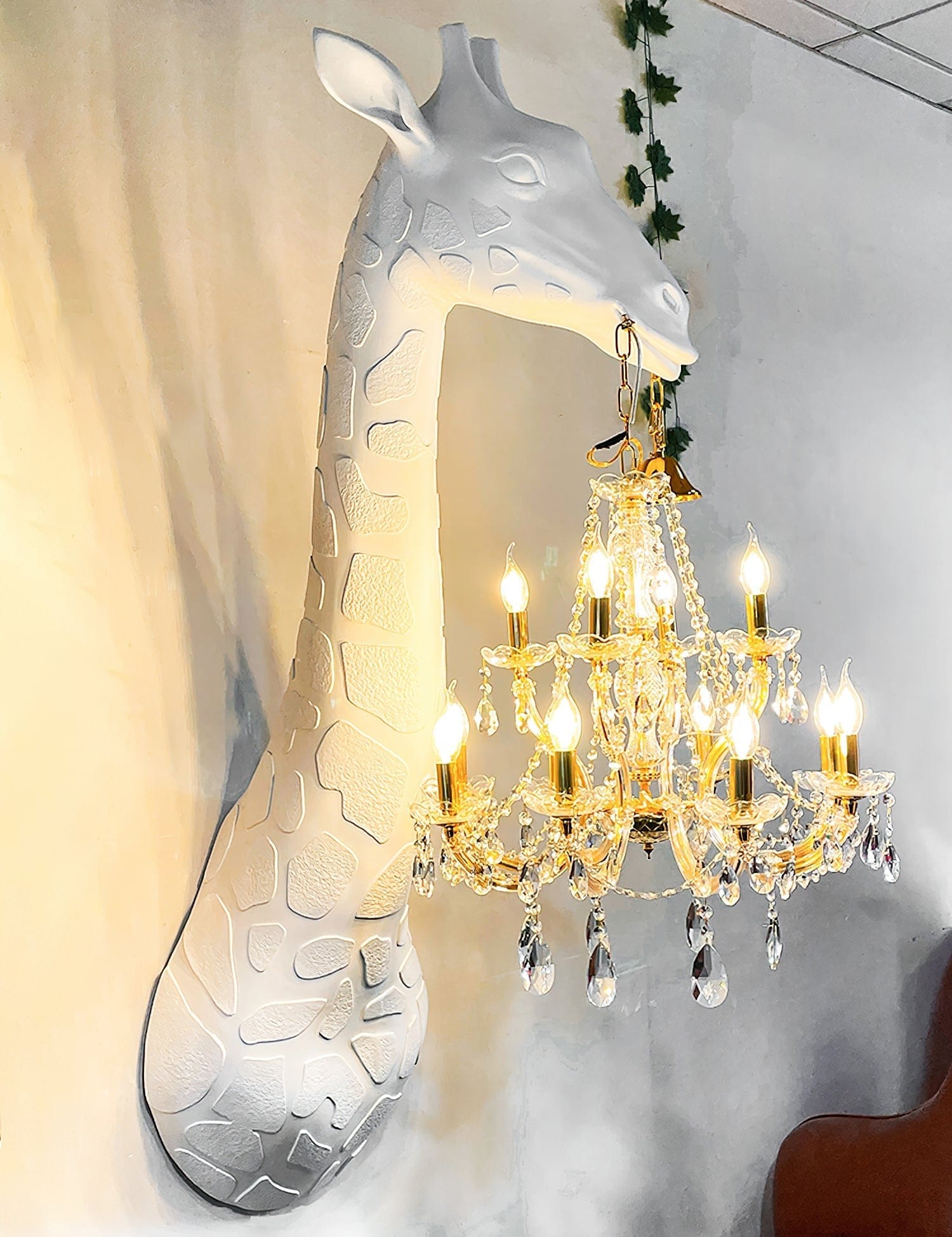 Nøordka Light Bespoke Wall Light Fixture Giraffe Silhouette Crystal Glass Wall Lamp