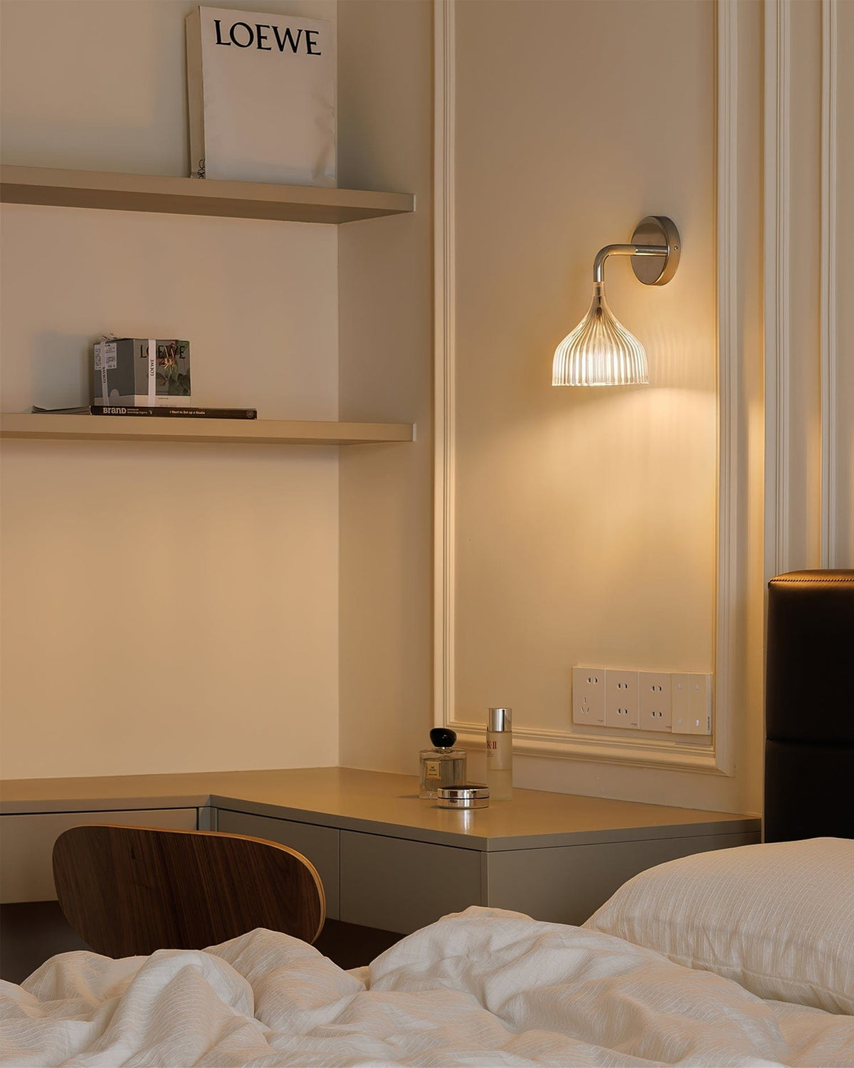 Nøordka Light Bespoke Wall Light Fixture Handcrafted Brushed Metal Minimalist Wall Lamp