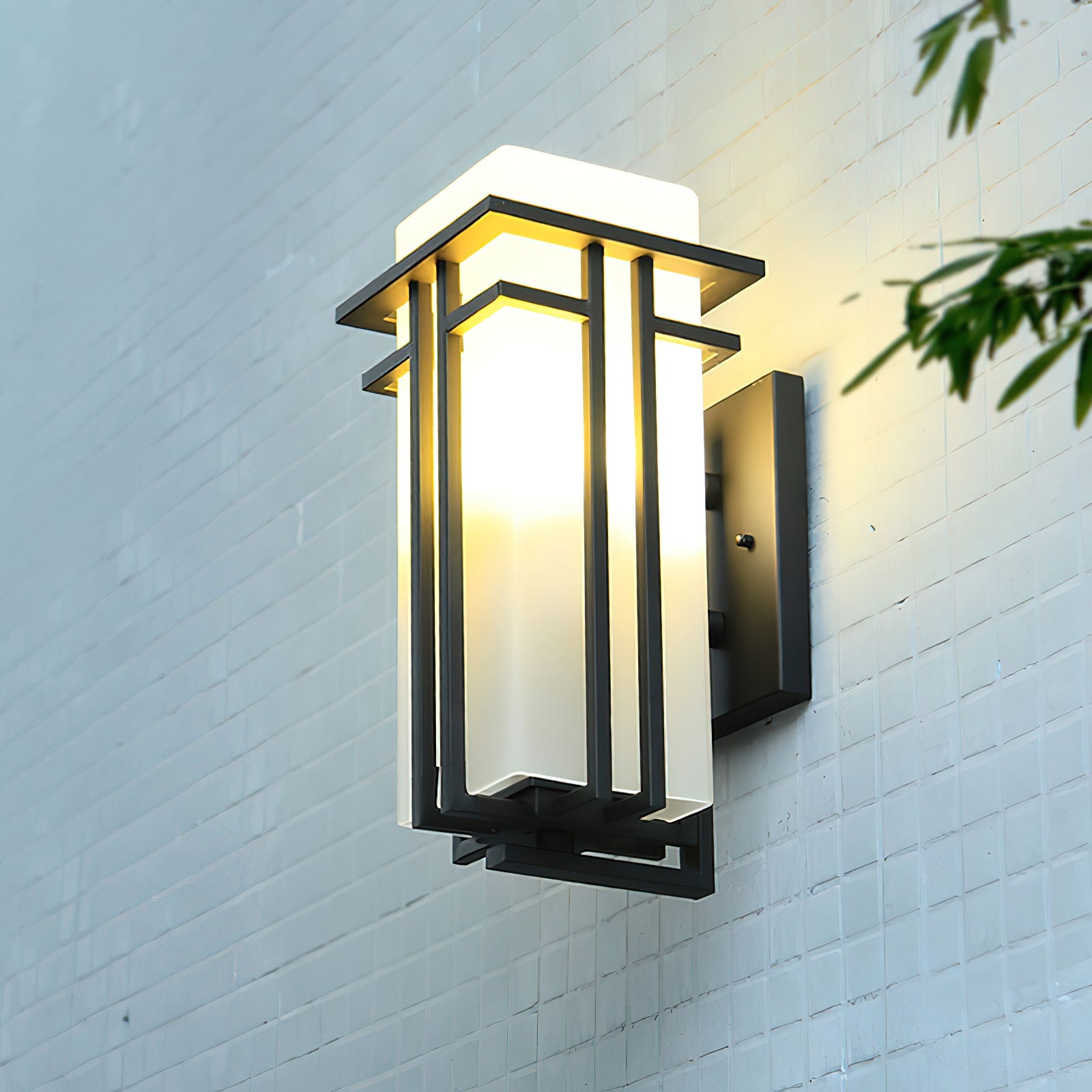 Nøordka Light Bespoke Wall Light Fixture Iron Retro Outdoor Porch Entry Accent Wall Lamp