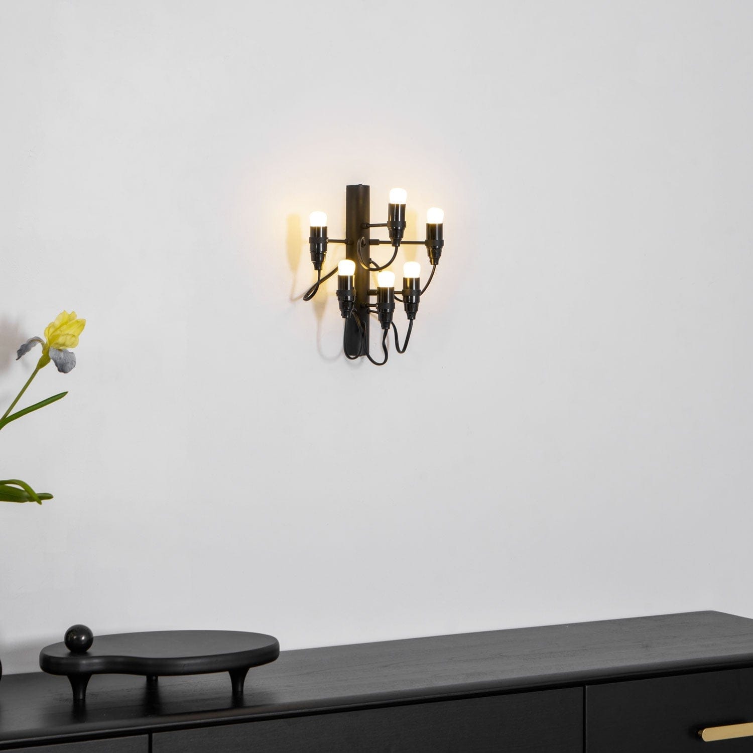 Nøordka Light Bespoke Wall Light Fixture Mirror Polished Steel Contemporary Wall Lamp