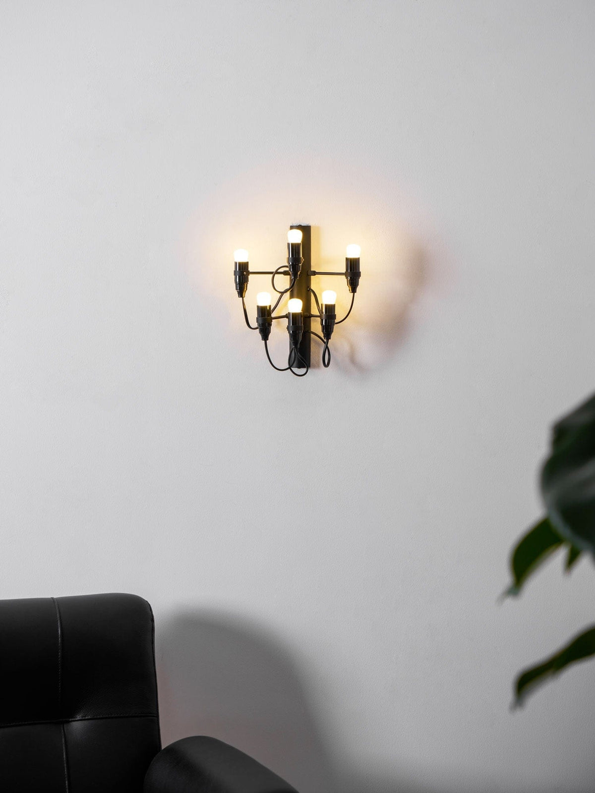 Nøordka Light Bespoke Wall Light Fixture Mirror Polished Steel Contemporary Wall Lamp