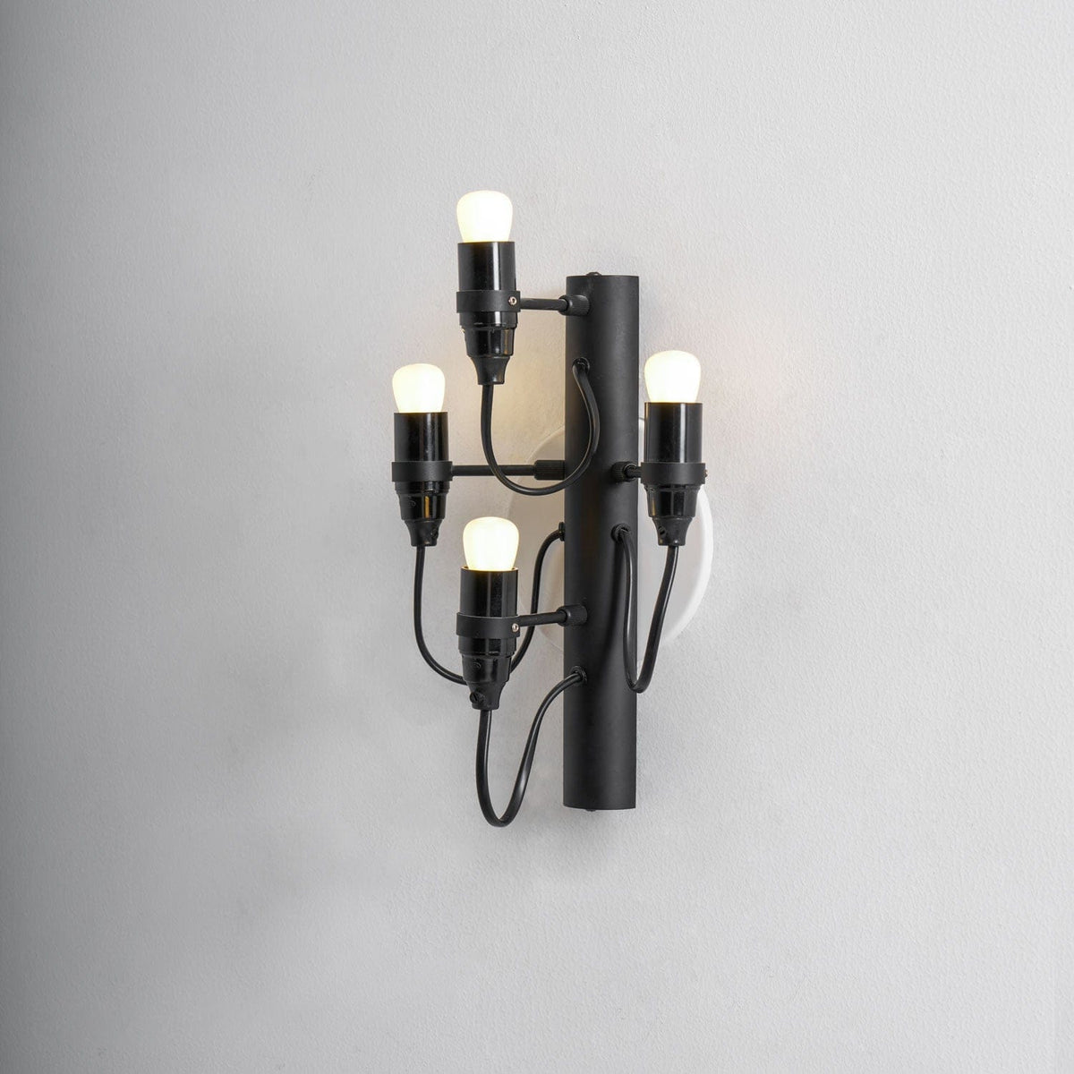 Nøordka Light Bespoke Wall Light Fixture Mirror Polished Steel Contemporary Wall Lamp