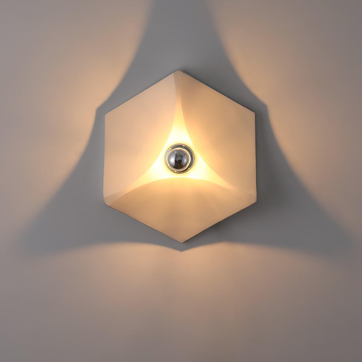 Nøordka Light Bespoke Wall Light Fixture Pentagon Contemporary Polycarbonate Wall Lamp
