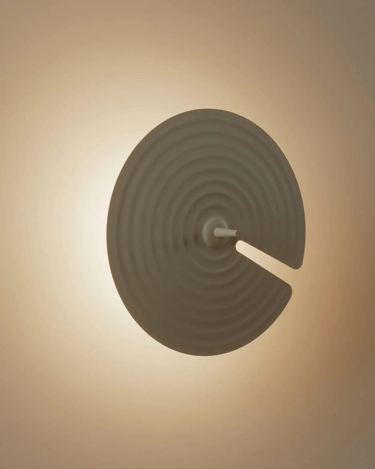 Nøordka Light Bespoke Wall Light Fixture Round Rotating Shade Brass Finish Wall Lamp