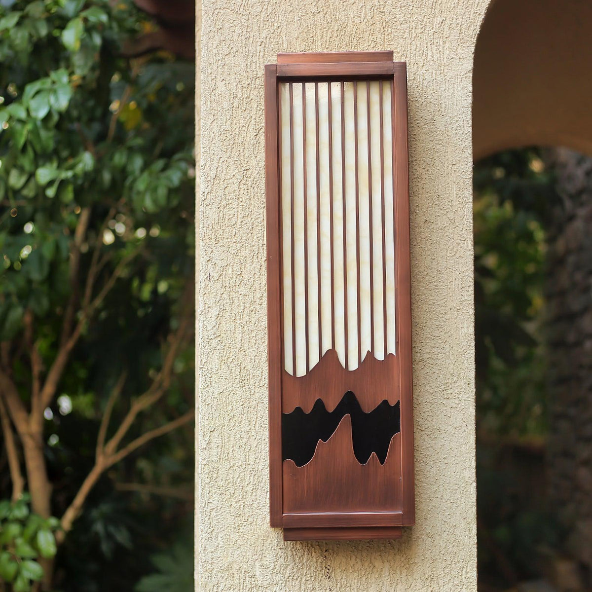 Nøordka Light Bespoke Wall Light Fixture Sleek Weather Resistant Contemporary Wall Light