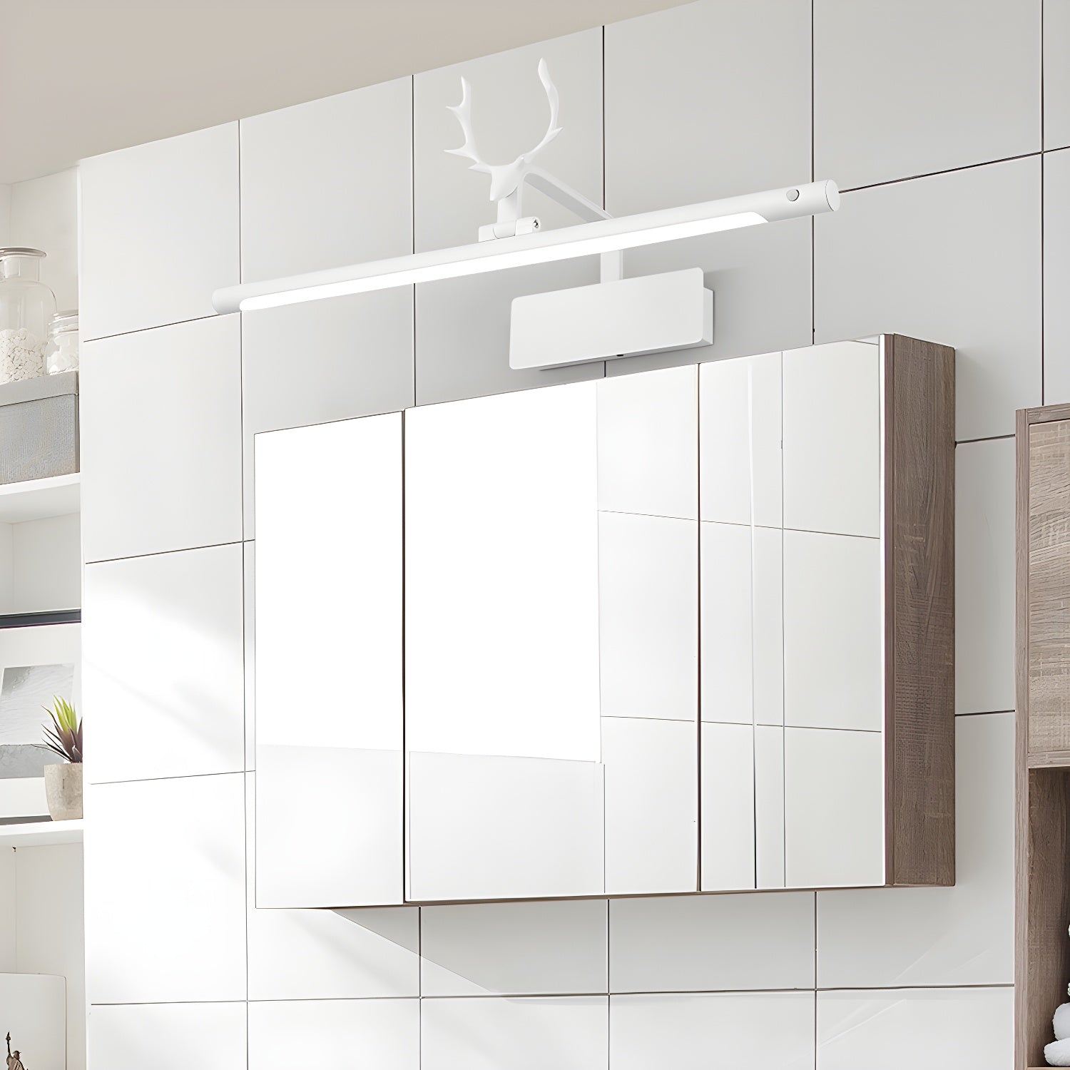 Nøordka Light Bespoke Wall Light Fixture Stag Horn Handcrafted Antique Brass Finish Wall Light