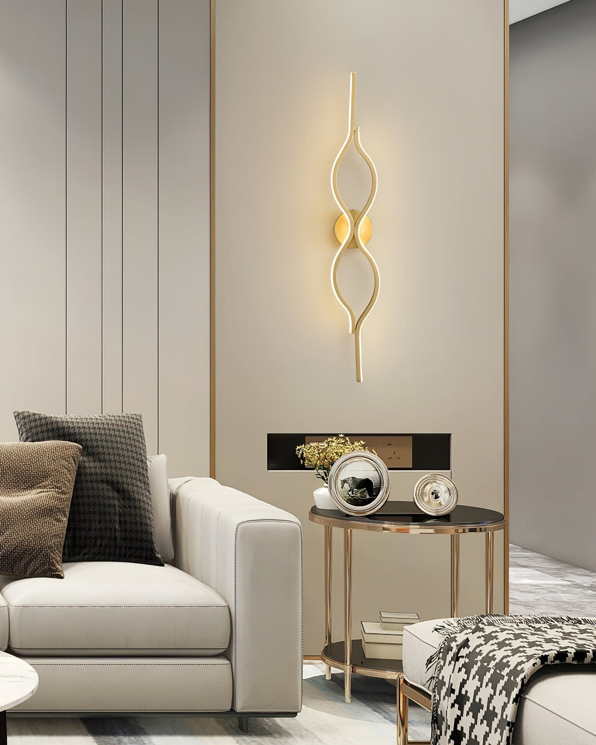 Nøordka Light Bespoke Wall Light Fixture Twist Nordic Inspired Brass Finish Wall Light