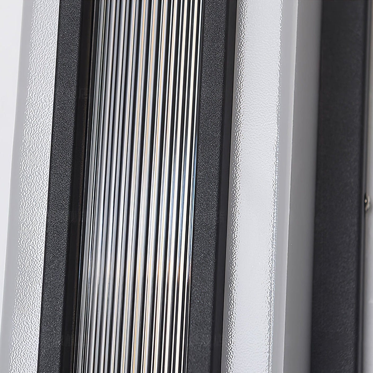 Nøordka Light Bespoke Wall Light Fixture Vertical Stainless Steel Contemporary Wall Light