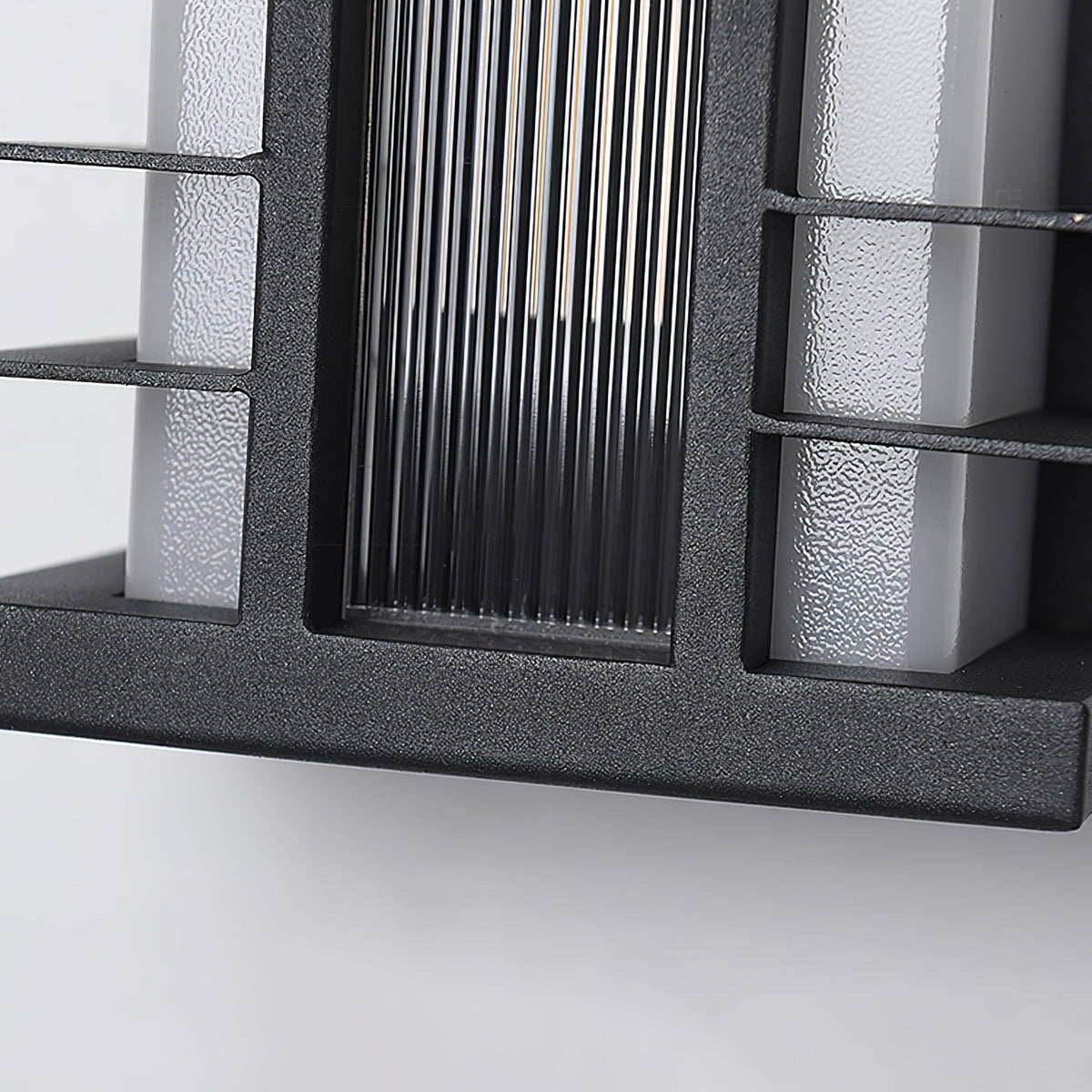 Nøordka Light Bespoke Wall Light Fixture Vertical Stainless Steel Contemporary Wall Light