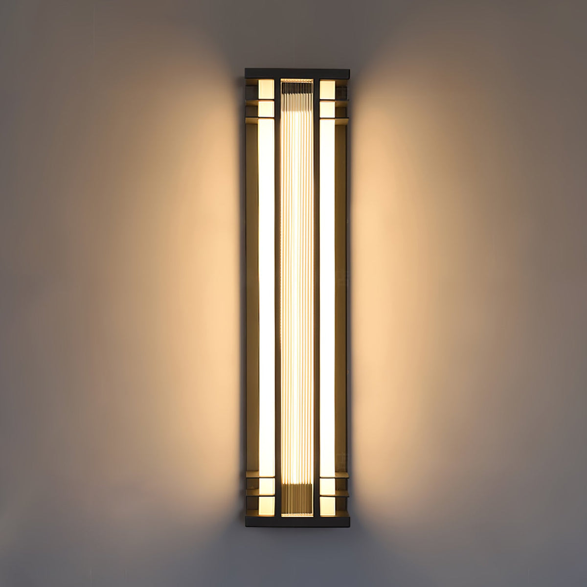 Nøordka Light Bespoke Wall Light Fixture Vertical Stainless Steel Contemporary Wall Light