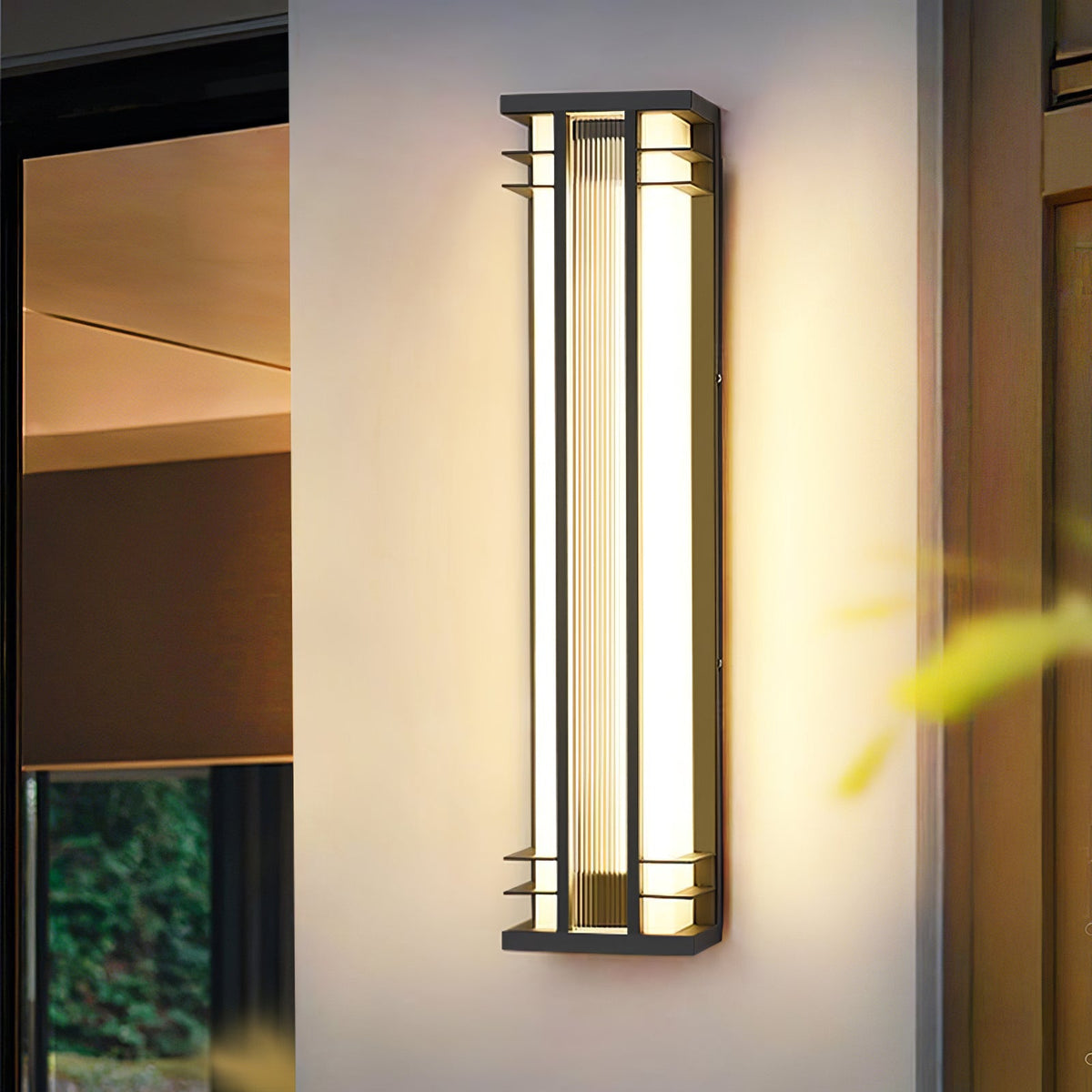 Nøordka Light Bespoke Wall Light Fixture Vertical Stainless Steel Contemporary Wall Light