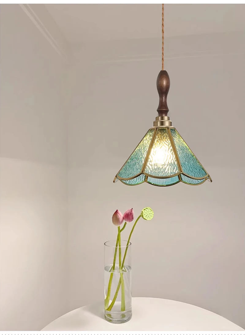 Nøordka Light Ceiling Light Fixtures Retro Tiffany Glass Copper Pendant Light Fixture