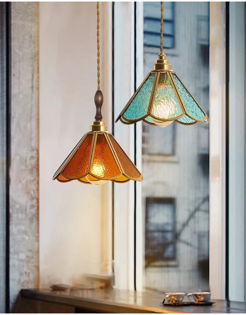 Nøordka Light Ceiling Light Fixtures Retro Tiffany Glass Copper Pendant Light Fixture