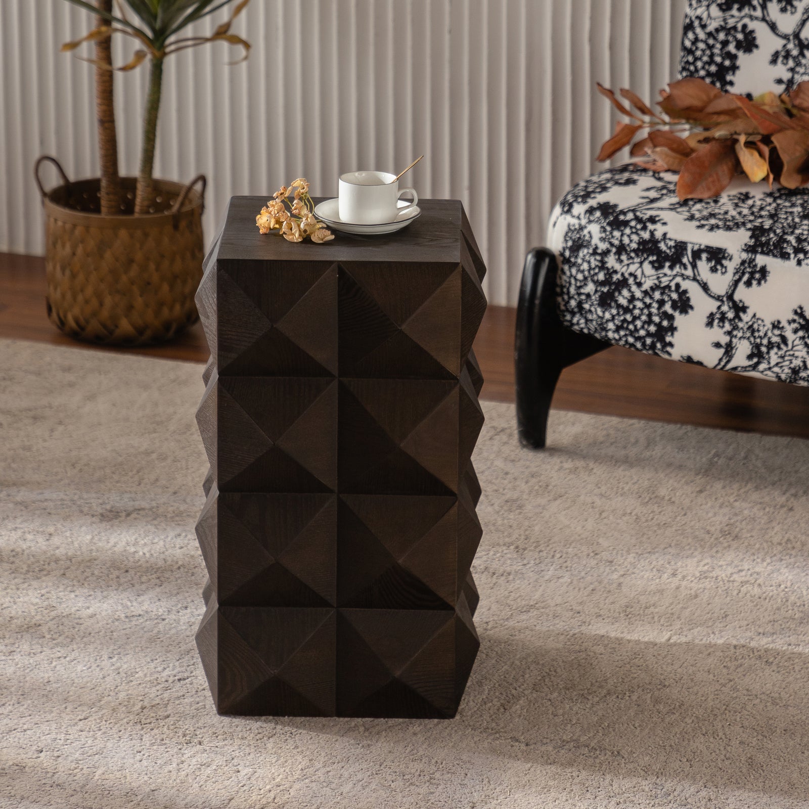 Nøordka Light Sideboard Default 24" Brown Retro Wooden Embossed Pattern Side Table