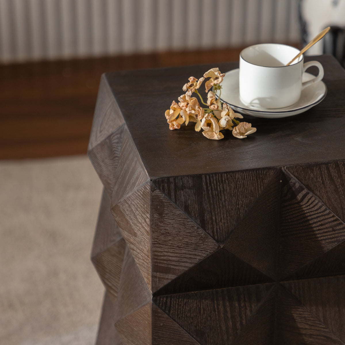 Nøordka Light Sideboard Default 24" Brown Retro Wooden Embossed Pattern Side Table