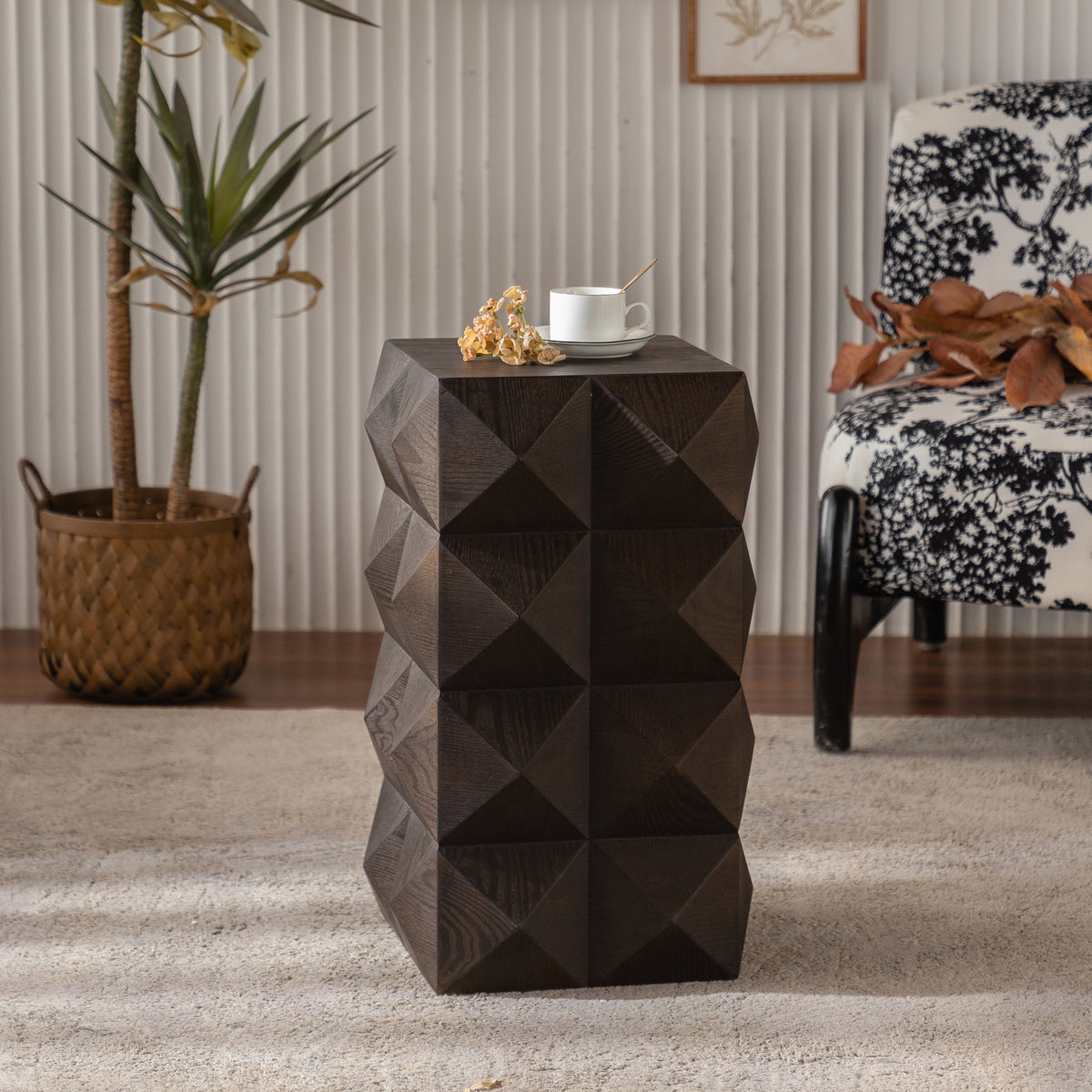 Nøordka Light Sideboard Default 24" Brown Retro Wooden Embossed Pattern Side Table