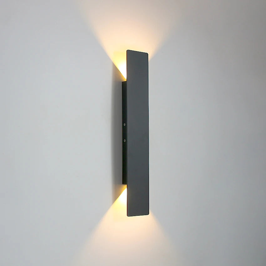 Nøordka Light Wall Light Fixtures Black – 8″ / Warm White Sleek Dual-Beam Wall Lamp