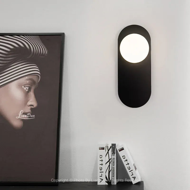 Nøordka Light Wall Light Fixtures Black Simple Indoor Glass Globe Wall Lamp in Black or Gold