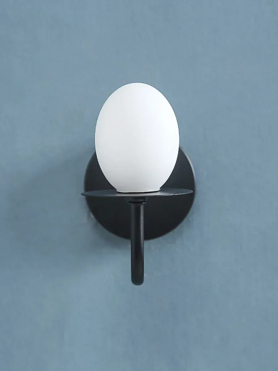 Nøordka Light Wall Light Fixtures Iron Frame Egg Glass Ball Indoor Wall Lamp in Gold or Black