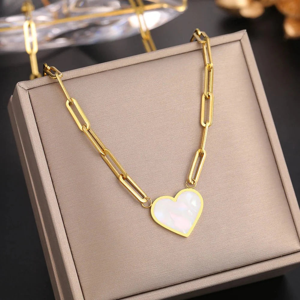 Paperclip shell heart pendant necklace